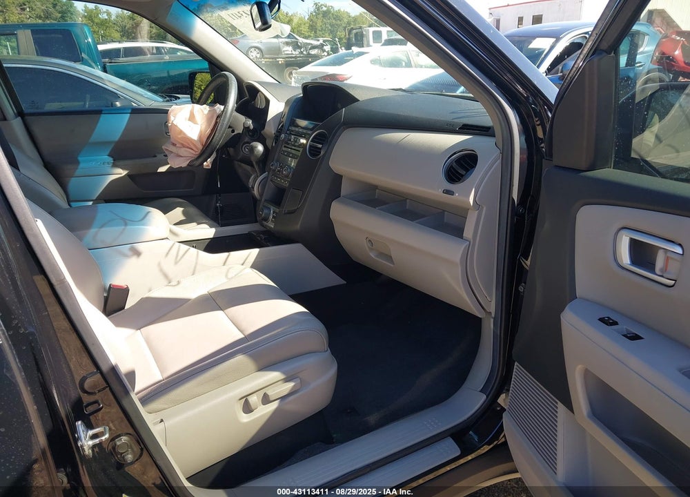 2012 HONDA PILOT VIN: 5FNYF3H64CB021936