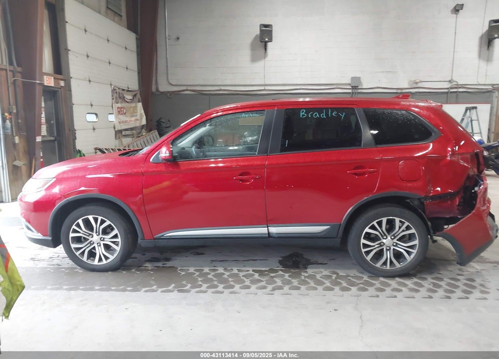 2018 MITSUBISHI OUTLANDER VIN: JA4AZ3A36JZ062756