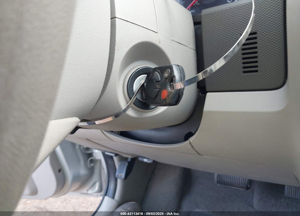 2008 FORD ESCAPE XLT VIN: 1FMCU03Z08KA72534
