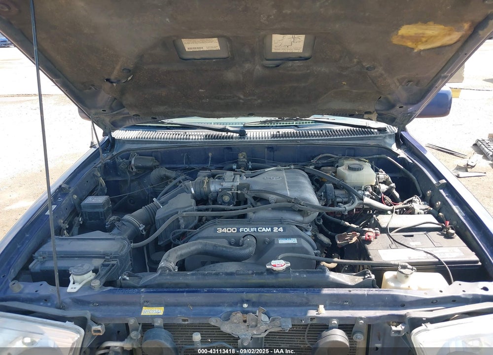 2001 TOYOTA 4RUNNER SR5 V6 VIN: JT3GN86R710204630