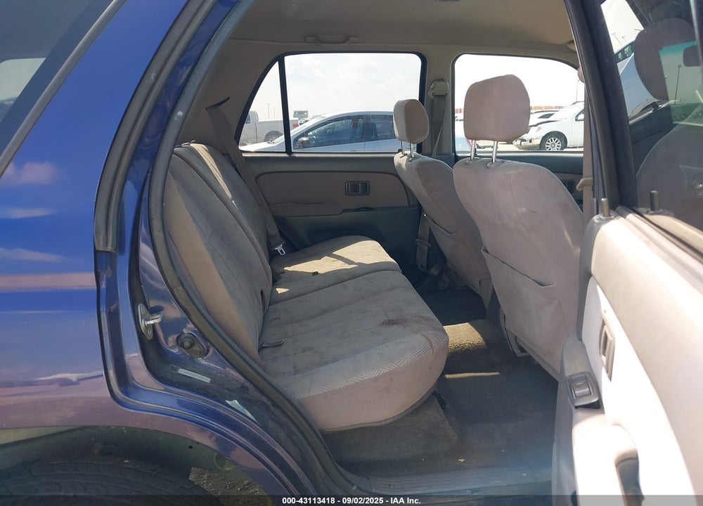 2001 TOYOTA 4RUNNER SR5 V6 VIN: JT3GN86R710204630