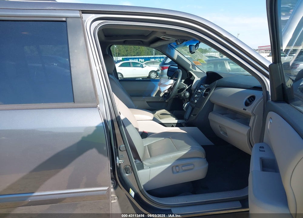 2012 HONDA PILOT VIN: 5FNYF3H59CB042255