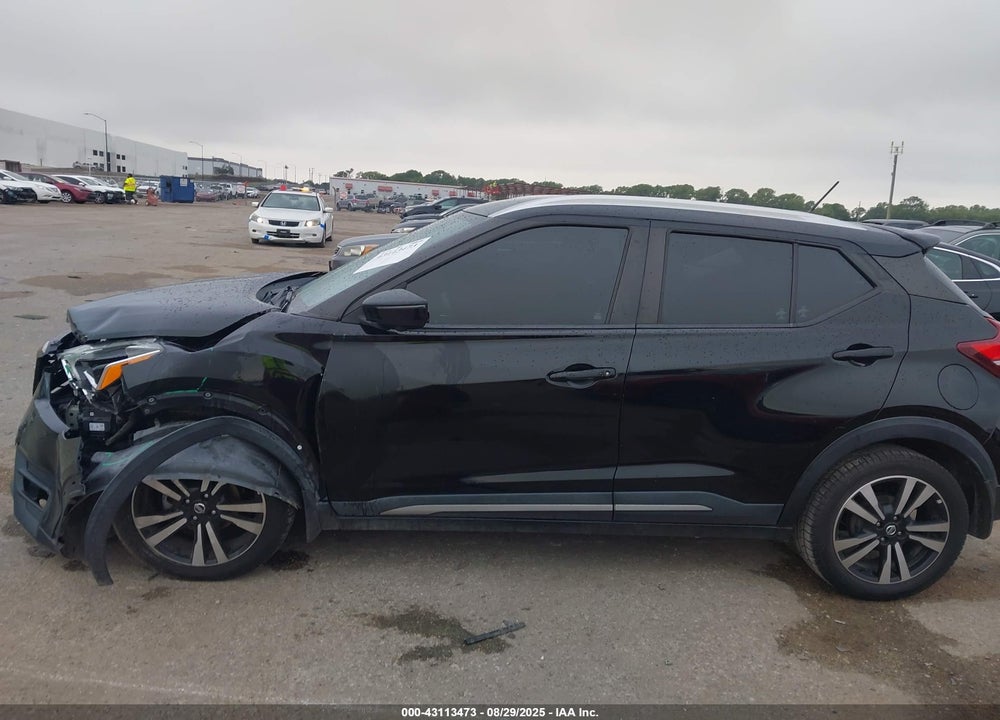 2019 NISSAN KICKS SR VIN: 3N1CP5CU7KL535923