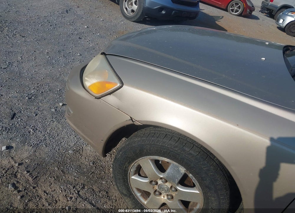 2000 TOYOTA AVALON XL VIN: 4T1BF28B5YU055519