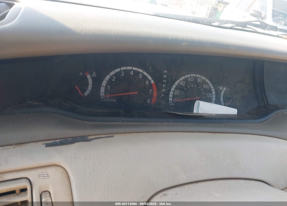 2000 TOYOTA AVALON XL VIN: 4T1BF28B5YU055519