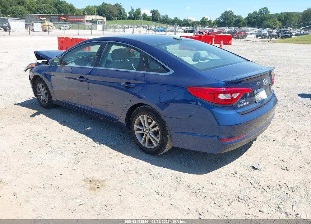 2016 HYUNDAI SONATA VIN: 5NPE24AF4GH330456