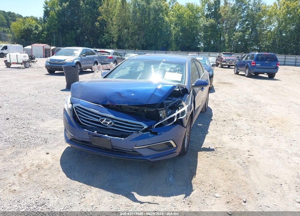 2016 HYUNDAI SONATA VIN: 5NPE24AF4GH330456