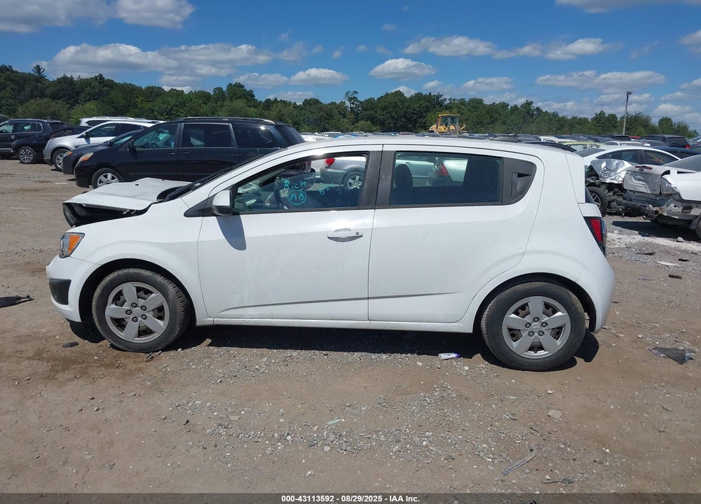 2015 CHEVROLET SONIC VIN: 1G1JA6SG7F4184782