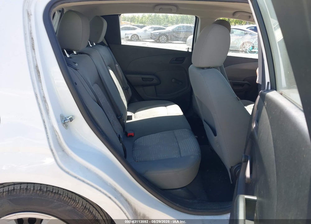 2015 CHEVROLET SONIC VIN: 1G1JA6SG7F4184782