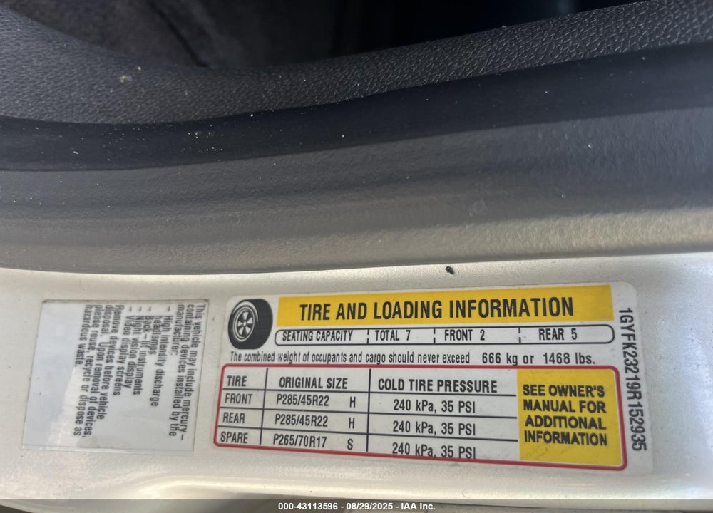 2009 CADILLAC ESCALADE VIN: 1GYFK23219R152935