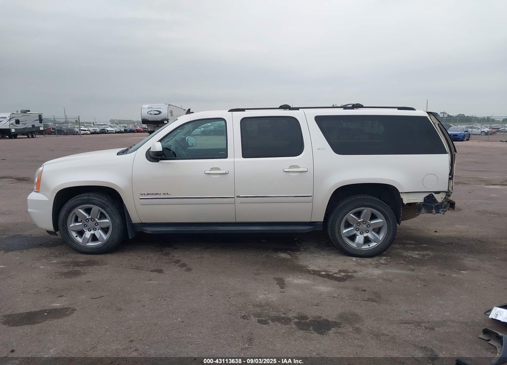 2013 GMC YUKON XL VIN: 1GKS2KE71DR321989