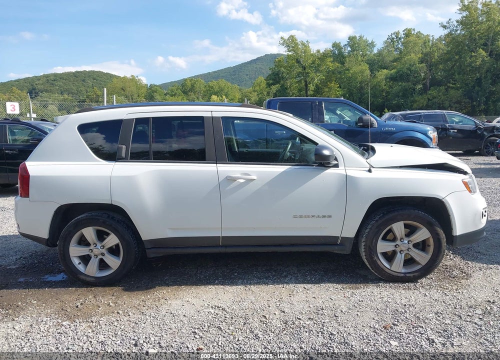 2014 JEEP COMPASS VIN: 1C4NJDBB4ED828982