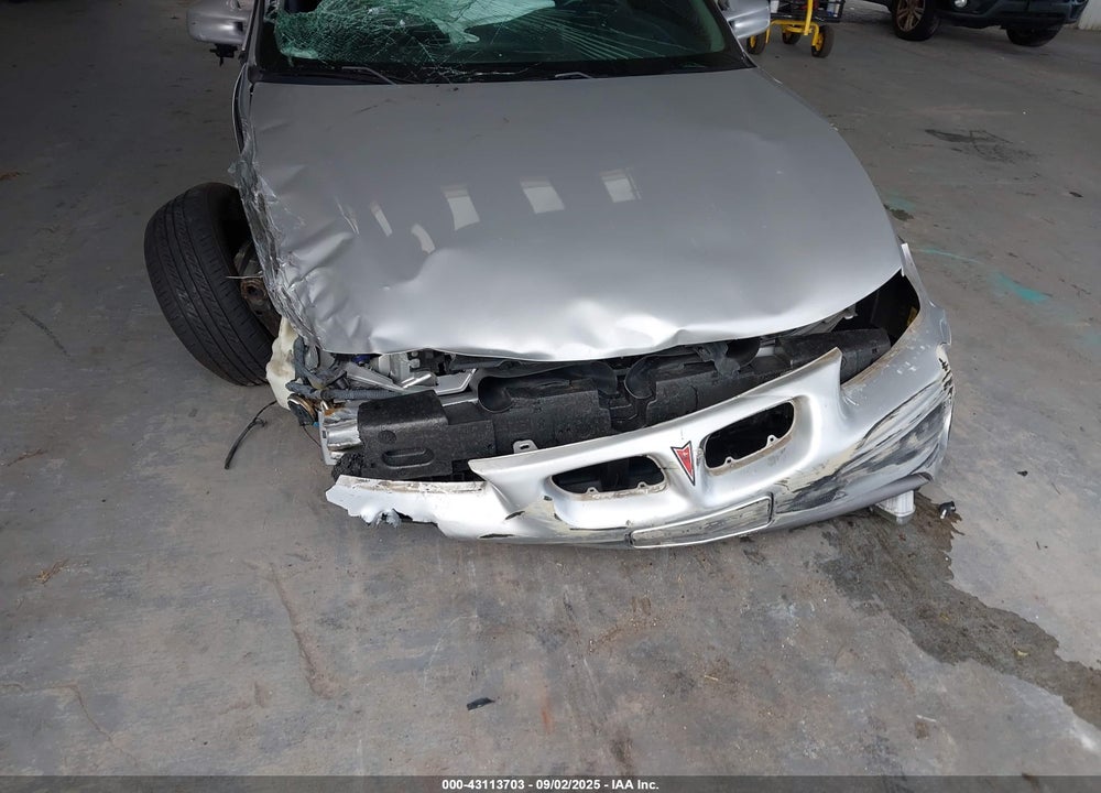 2002 PONTIAC GRAND PRIX GTP VIN: 1G2WR12172F106655