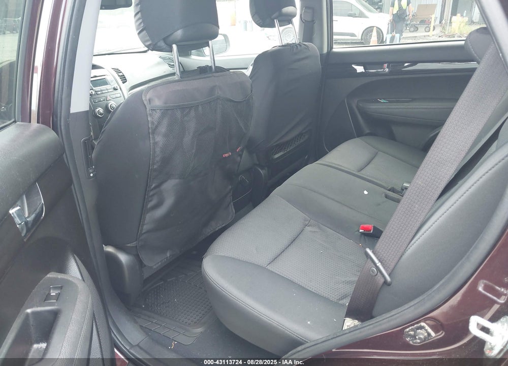 2012 KIA SORENTO LX VIN: 5XYKT3A61CG198588