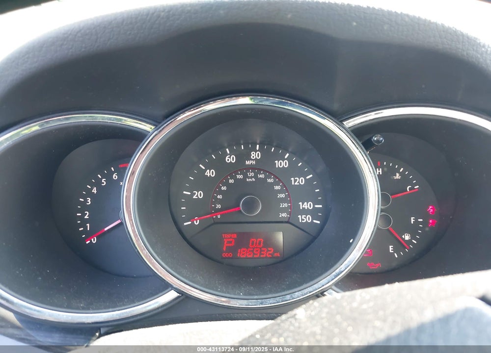 2012 KIA SORENTO LX VIN: 5XYKT3A61CG198588