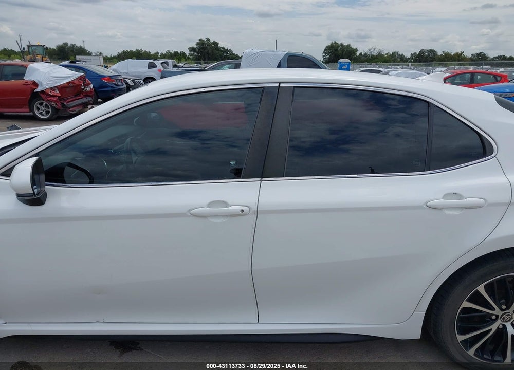 2020 TOYOTA CAMRY VIN: 4T1G11AK1LU366625