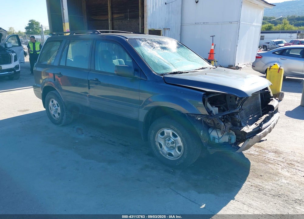 2004 HONDA PILOT LX VIN: 2HKYF18174H613357