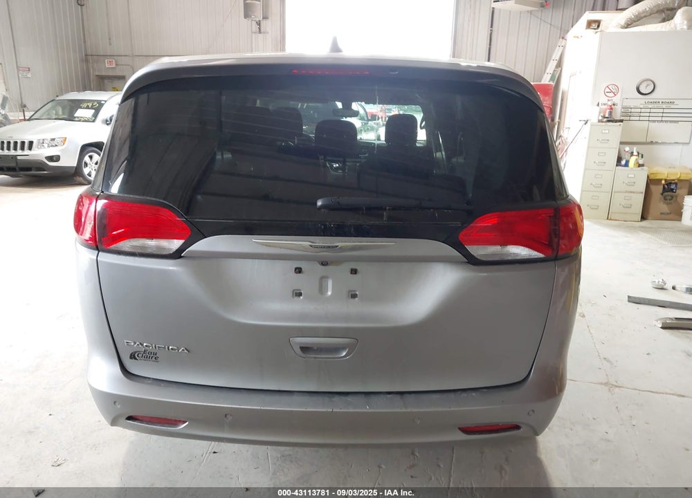 2017 CHRYSLER PACIFICA VIN: 2C4RC1DG7HR578187