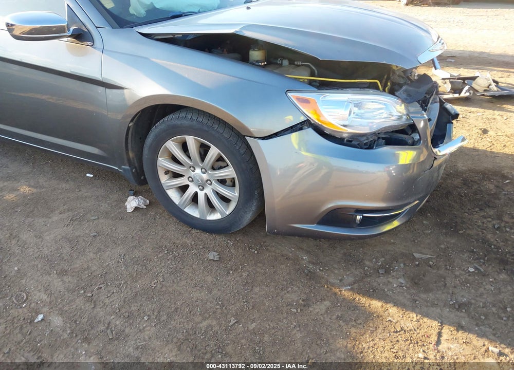 2013 CHRYSLER 200 LIMITED VIN: 1C3CCBCG3DN601814