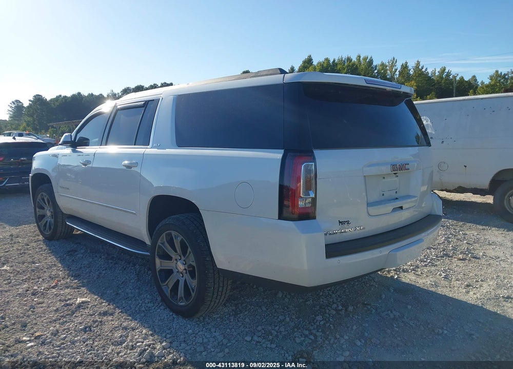 2019 GMC YUKON XL VIN: 1GKS2GKC8KR102829