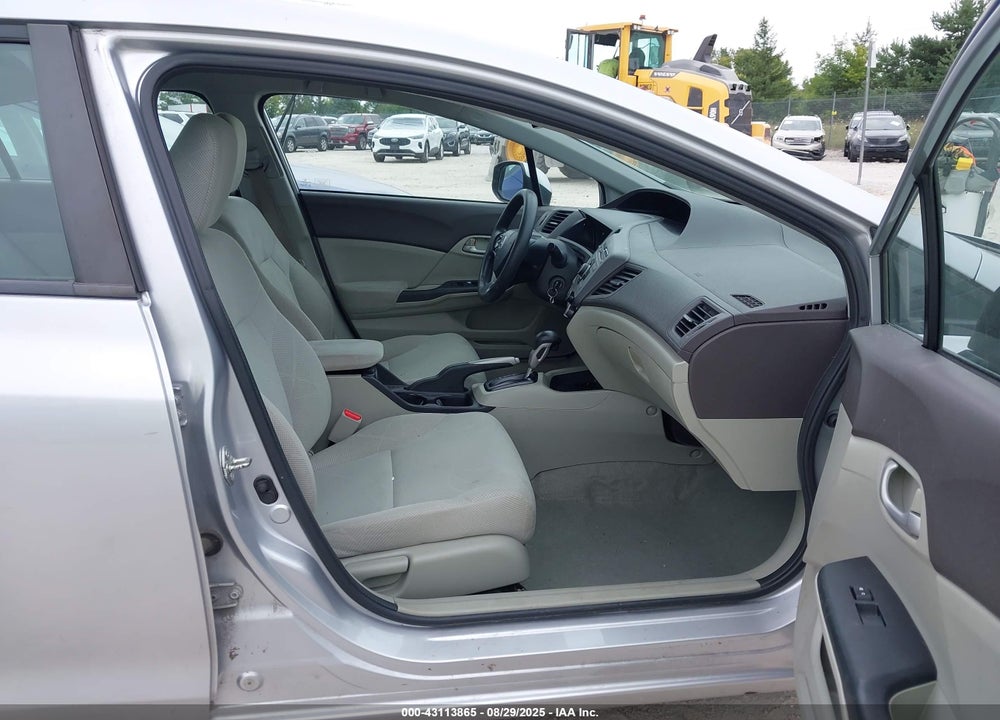 2012 HONDA CIVIC VIN: 19XFB2F55CE023370
