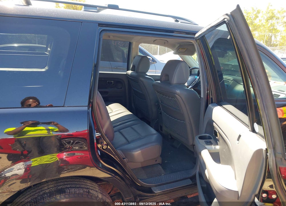 2007 HONDA PILOT EX-L VIN: 2HKYF18507H532434