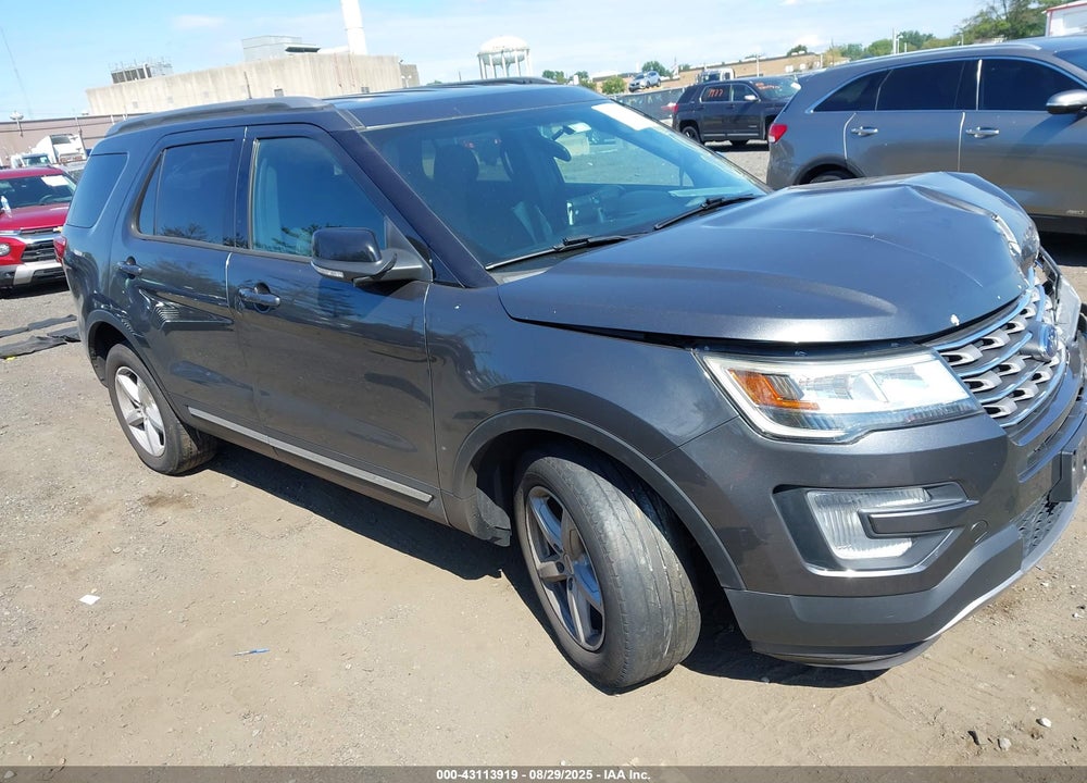 2017 FORD EXPLORER XLT VIN: 1FM5K8D85HGD33937