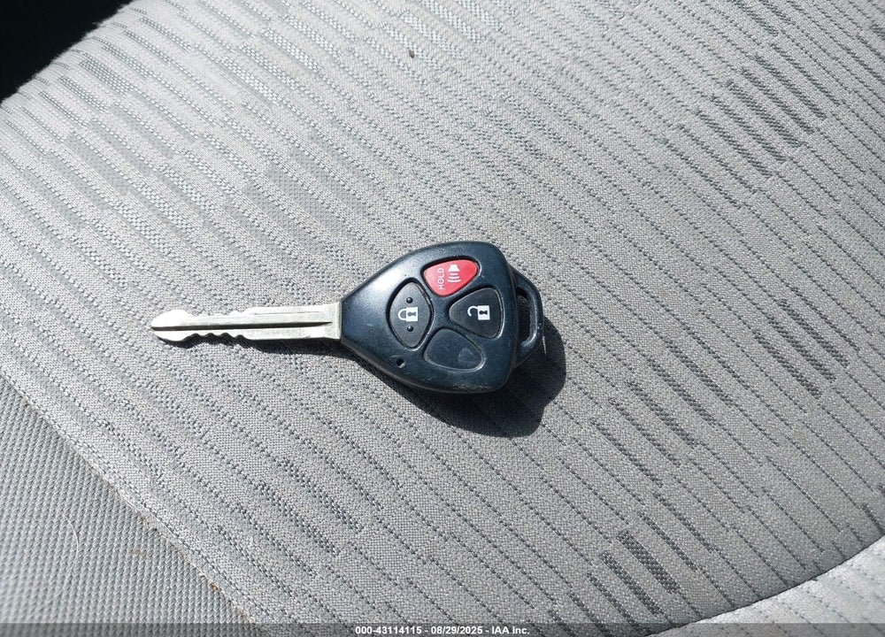2011 TOYOTA RAV4 VIN: 2T3BF4DV3BW157685