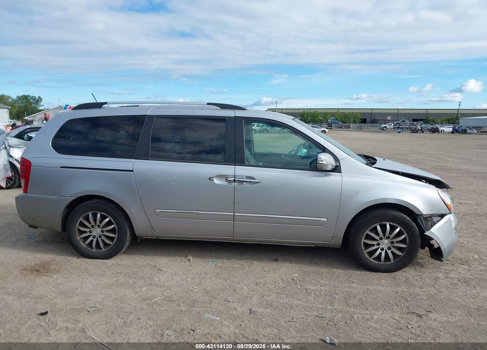 2011 KIA SEDONA EX VIN: KNDMH4C78B6382904