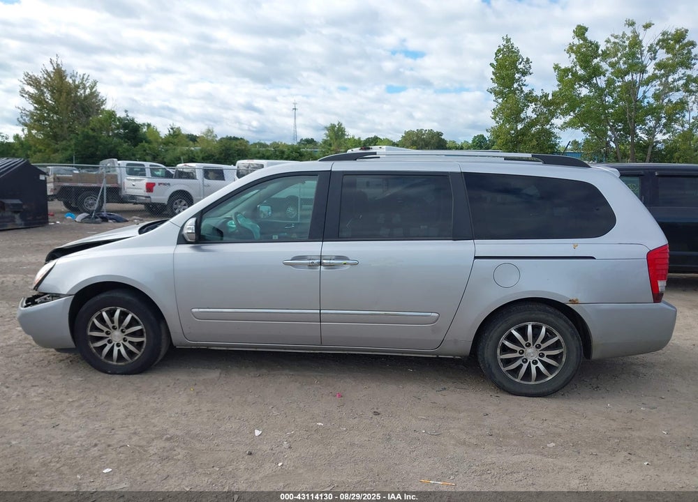 2011 KIA SEDONA EX VIN: KNDMH4C78B6382904
