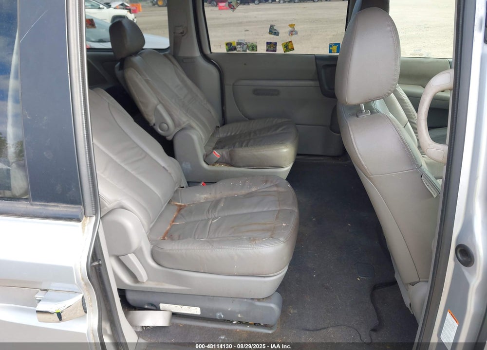 2011 KIA SEDONA EX VIN: KNDMH4C78B6382904