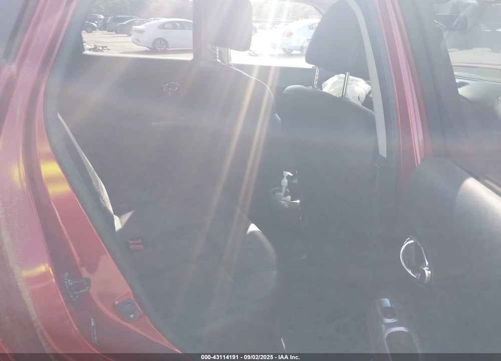 2012 NISSAN JUKE VIN: JN8AF5MV2CT123053
