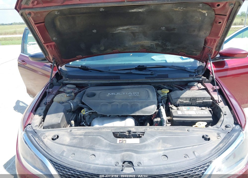 2016 CHRYSLER 200 VIN: 1C3CCCAB2GN154474