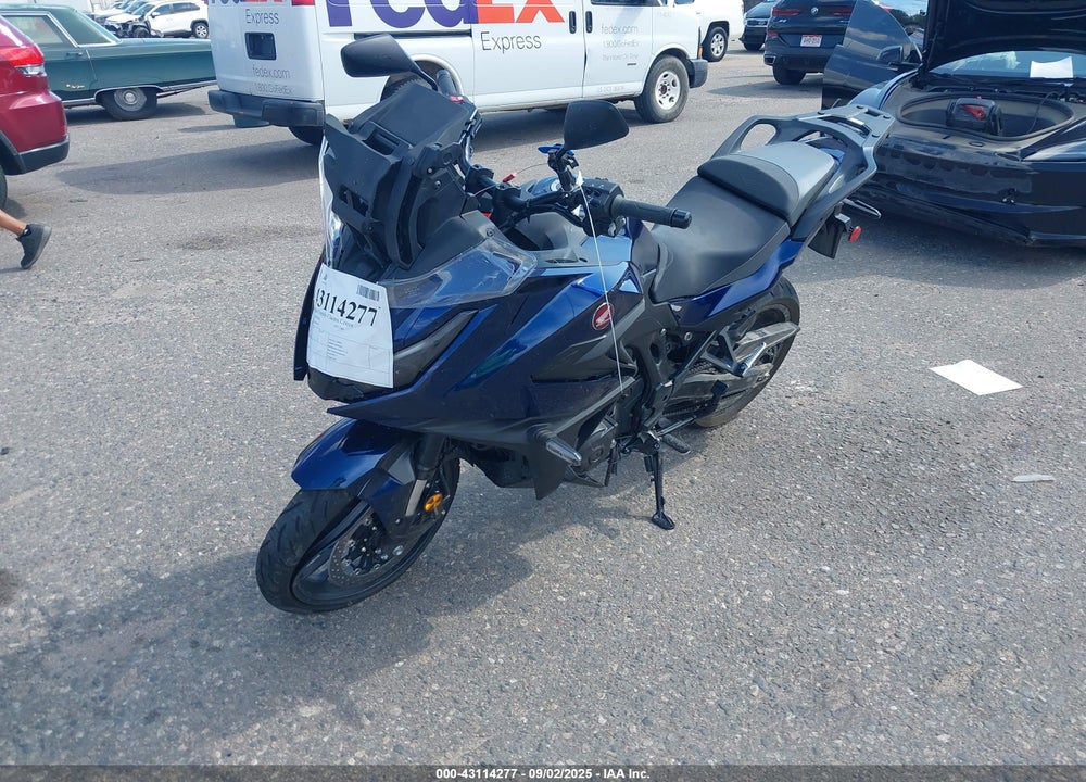 2025 HONDA NT1100 D VIN: JH2SC9041SK000451