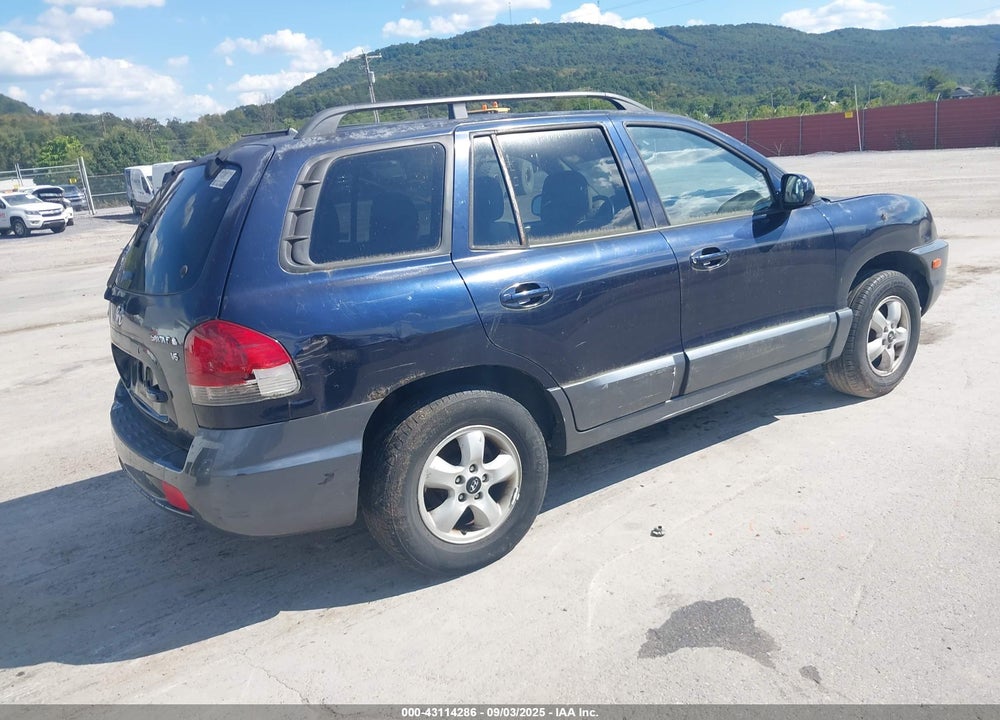 2005 HYUNDAI SANTA FE GLS VIN: KM8SC13D95U932911