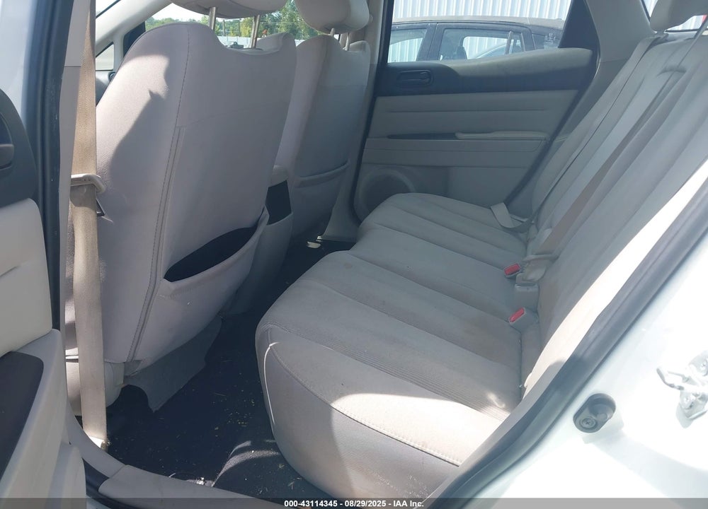 2011 MAZDA CX-7 VIN: JM3ER2A5XB0379908