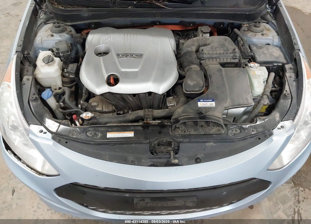 2014 HYUNDAI SONATA HYBRID VIN: KMHEC4A41EA106072
