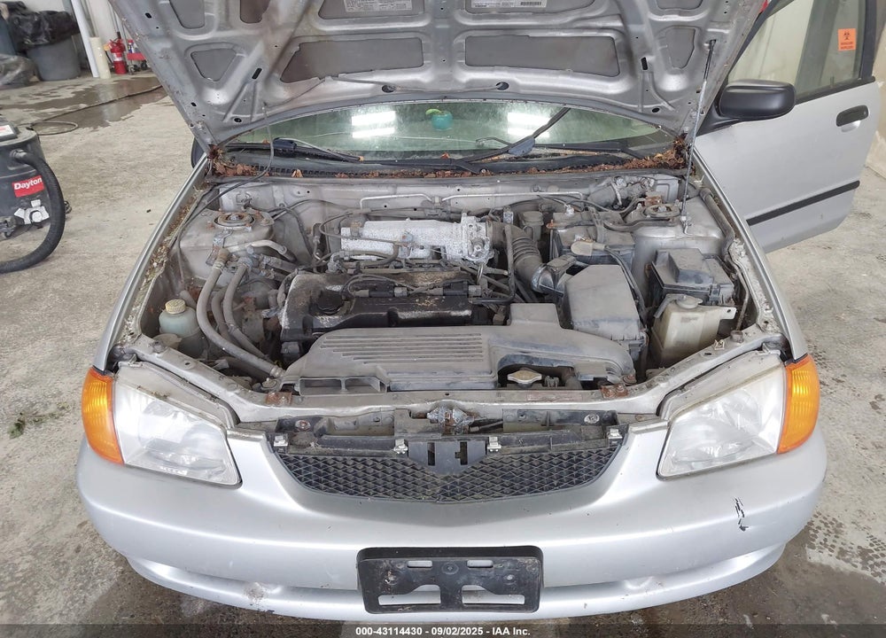 1999 MAZDA PROTEGE DX/LX VIN: JM1BJ2223X0193884