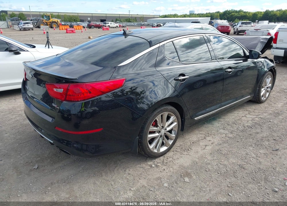 2015 KIA OPTIMA VIN: 5XXGR4A62FG424642