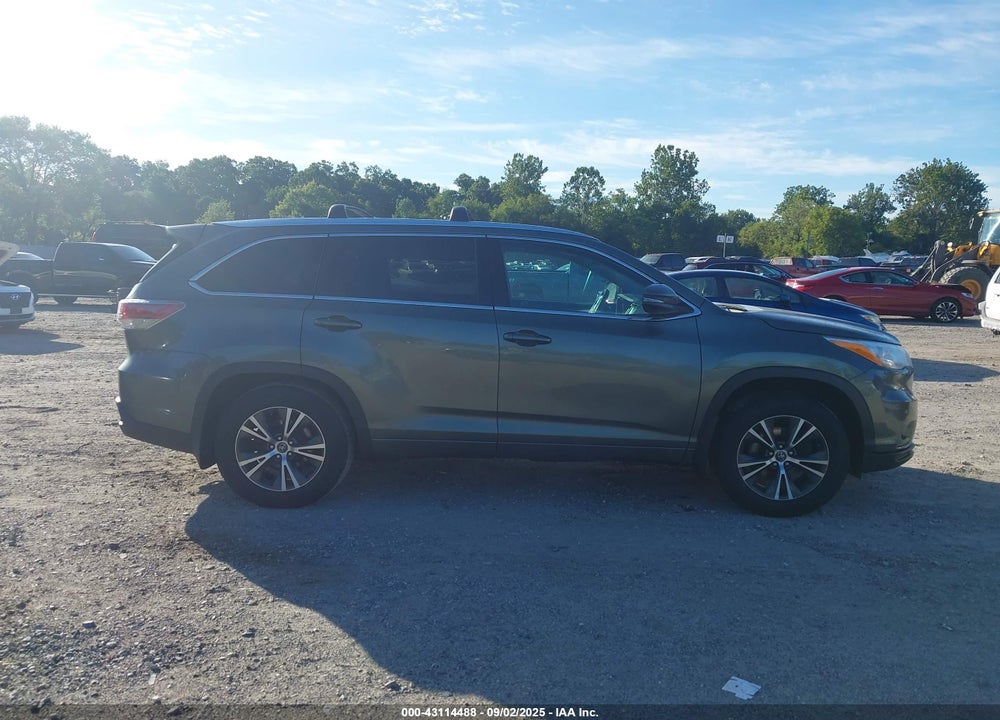 2016 TOYOTA HIGHLANDER VIN: 5TDJKRFH1GS346291