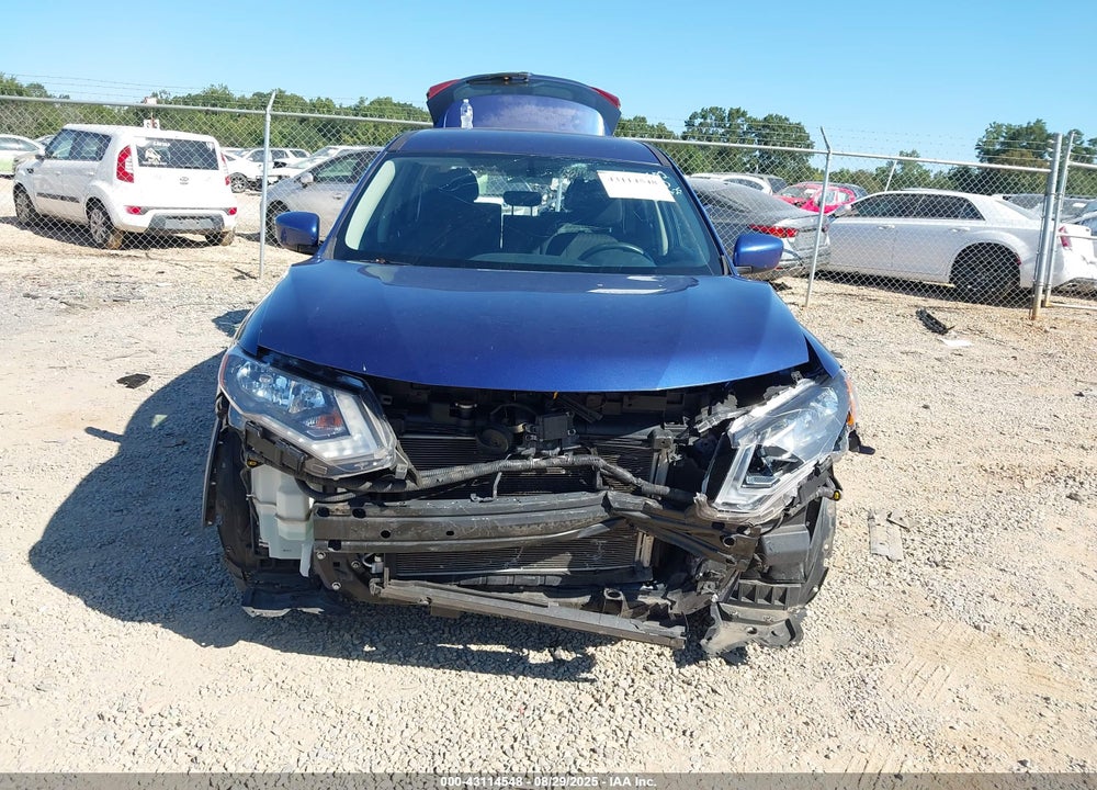 2018 NISSAN ROGUE S VIN: KNMAT2MTXJP589241