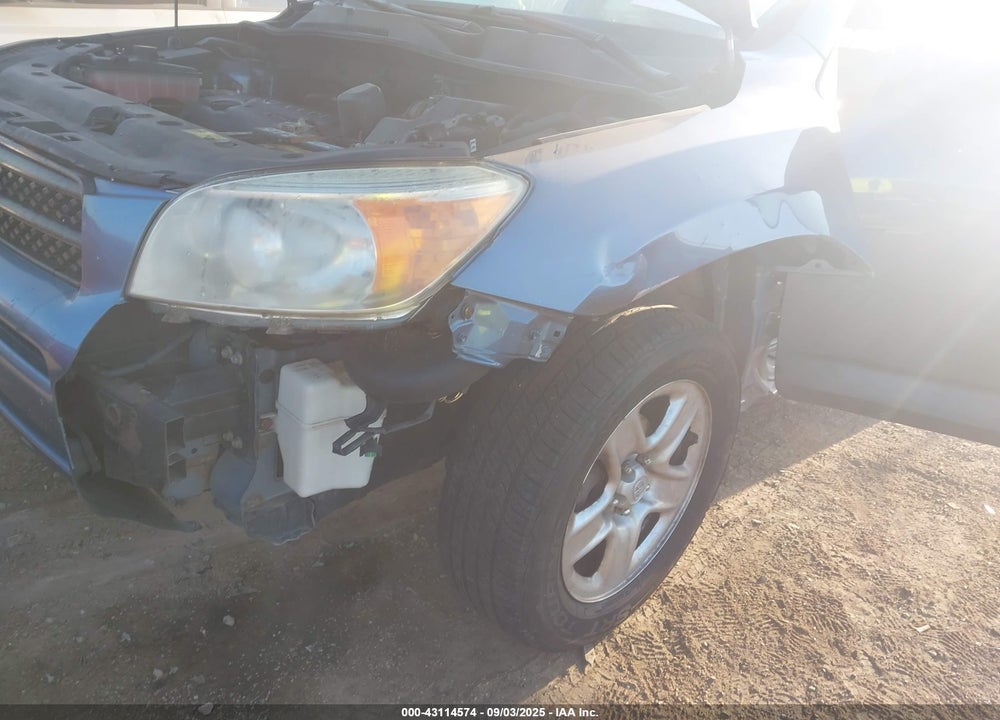 2007 TOYOTA RAV4 VIN: JTMZD33V975076589