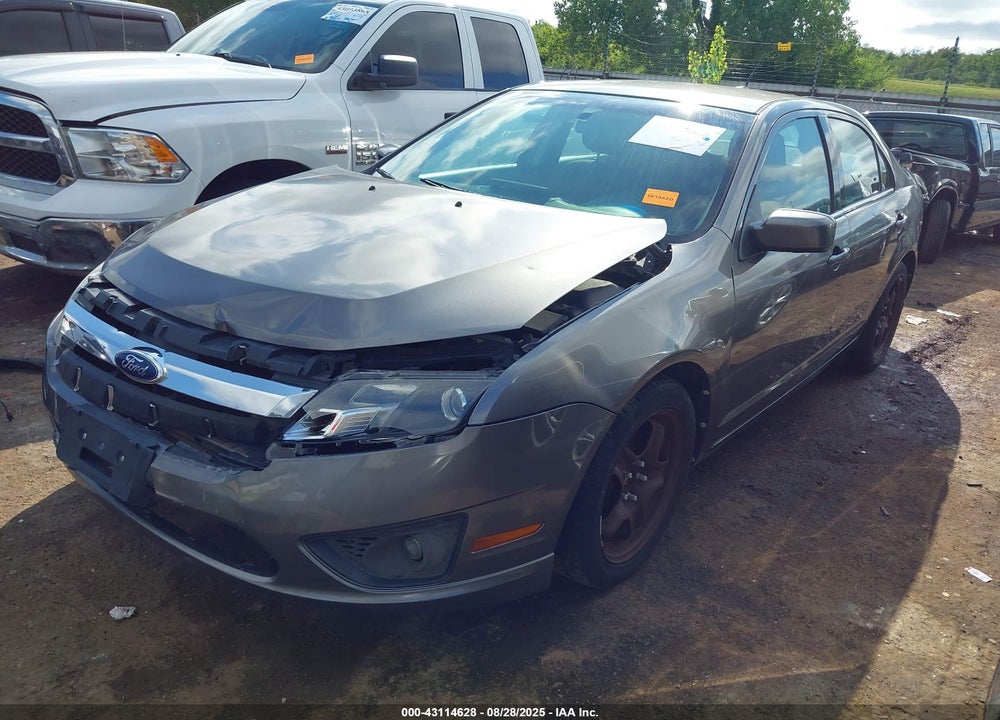 2011 FORD FUSION VIN: 3FAHP0HA1BR236676