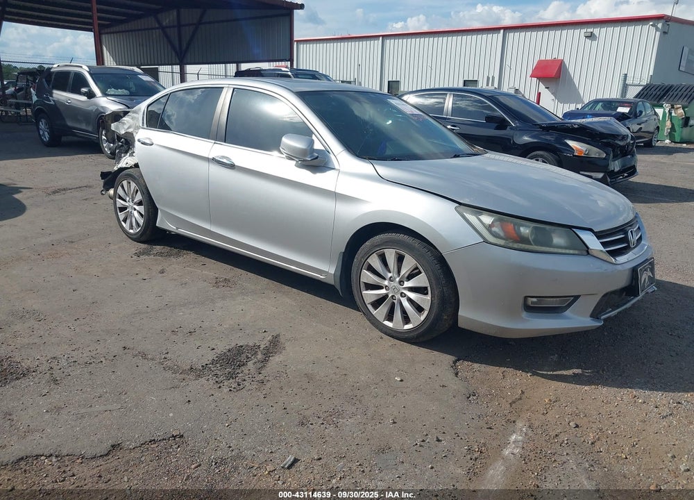 2013 HONDA ACCORD EX VIN: 1HGCR2F72DA039855