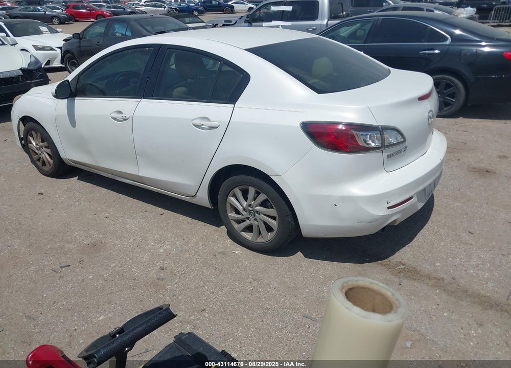 2013 MAZDA 3 I TOURING VIN: JM1BL1V7XD1761310