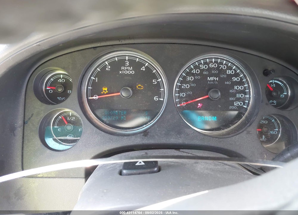 2013 CHEVROLET SUBURBAN 1500 VIN: 1GNSCJE0XDR250448