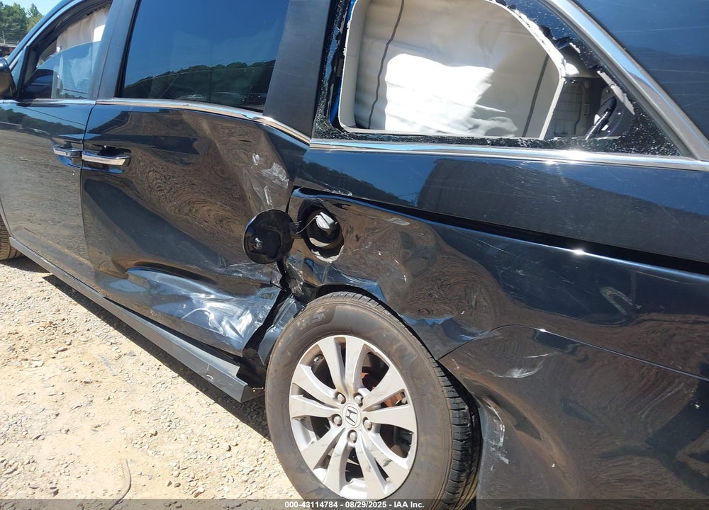 2016 HONDA ODYSSEY EX-L VIN: 5FNRL5H67GB126100