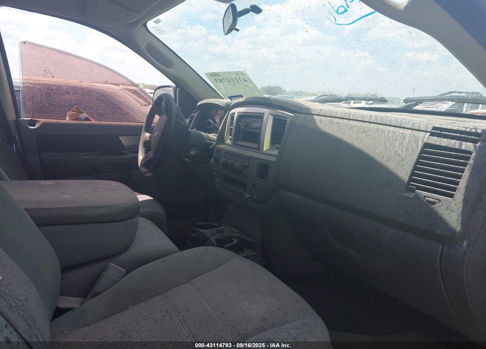 2007 DODGE RAM 1500 VIN: 1D7HU18P17S225661