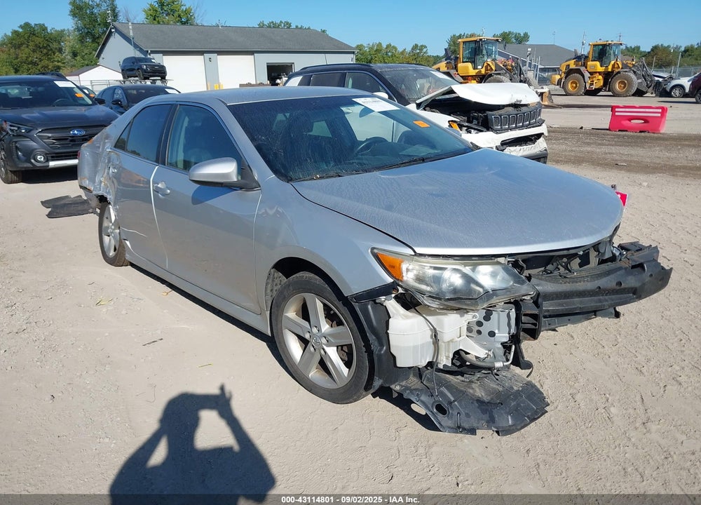 2014 TOYOTA CAMRY SE VIN: 4T1BF1FK0EU808723