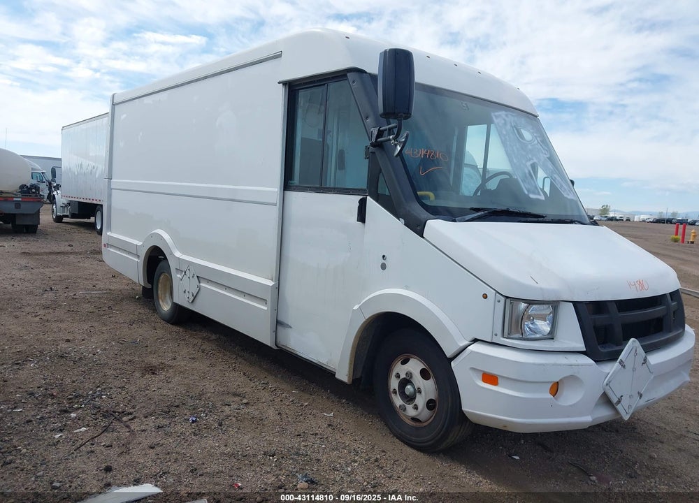 2015 ISUZU COMMERCIAL VAN VIN: JALB4T173F7W00343